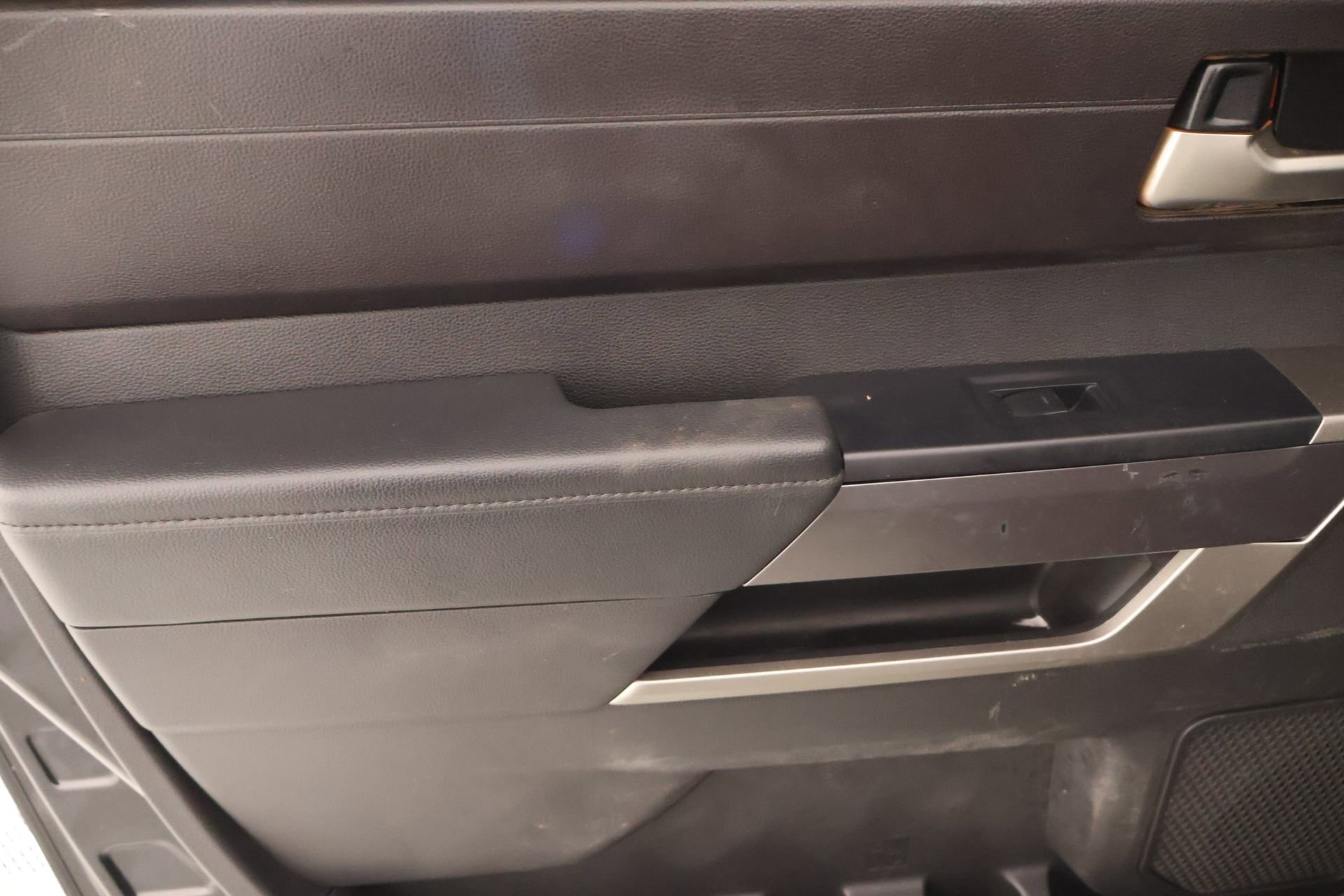 Used 2024 Toyota Tundra SR5 w/ SR5 Premium Package image 16