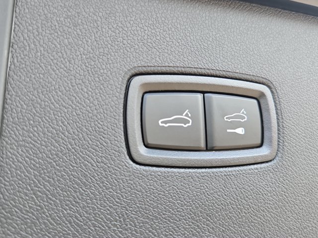 New 2026 Porsche Cayenne AWD/4WD image 17