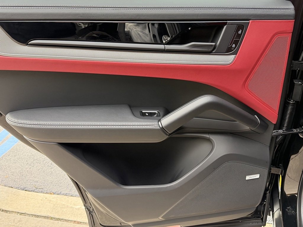 New 2026 Porsche Cayenne S image 20