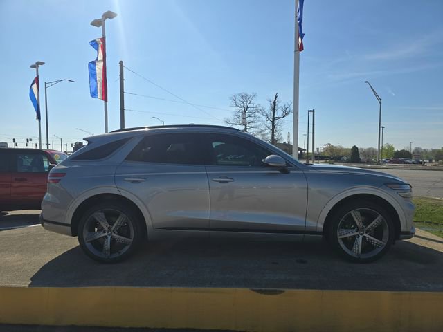 Used 2022 Genesis GV70 3.5T Sport w/ Sport Prestige Package AWD/4WD image 3