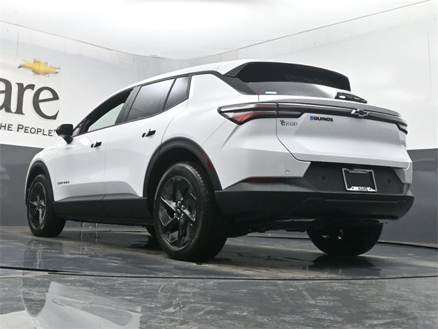 New 2026 Chevrolet Equinox EV LT image 5