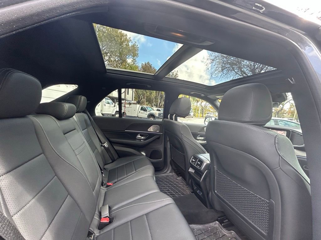Used 2025 Mercedes-Benz GLE 450e 4MATIC image 35