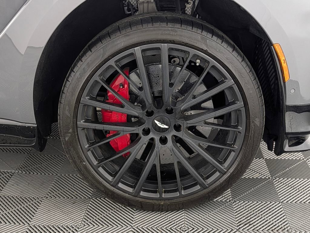 Used 2023 Aston Martin DBX 707 image 14