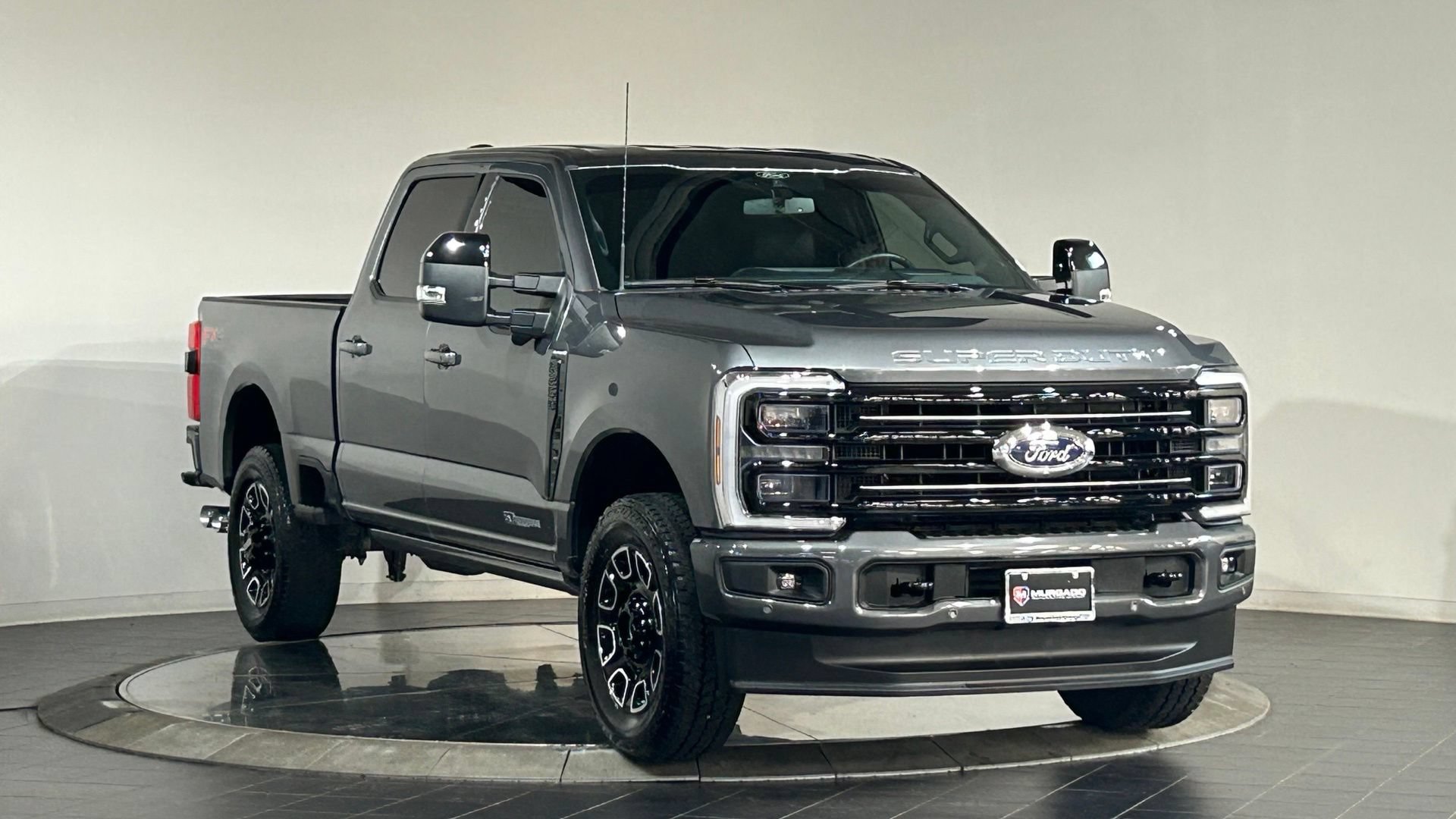 Used 2026 Ford F250 Platinum w/ FX4 Off-Road Package AWD/4WD image 2