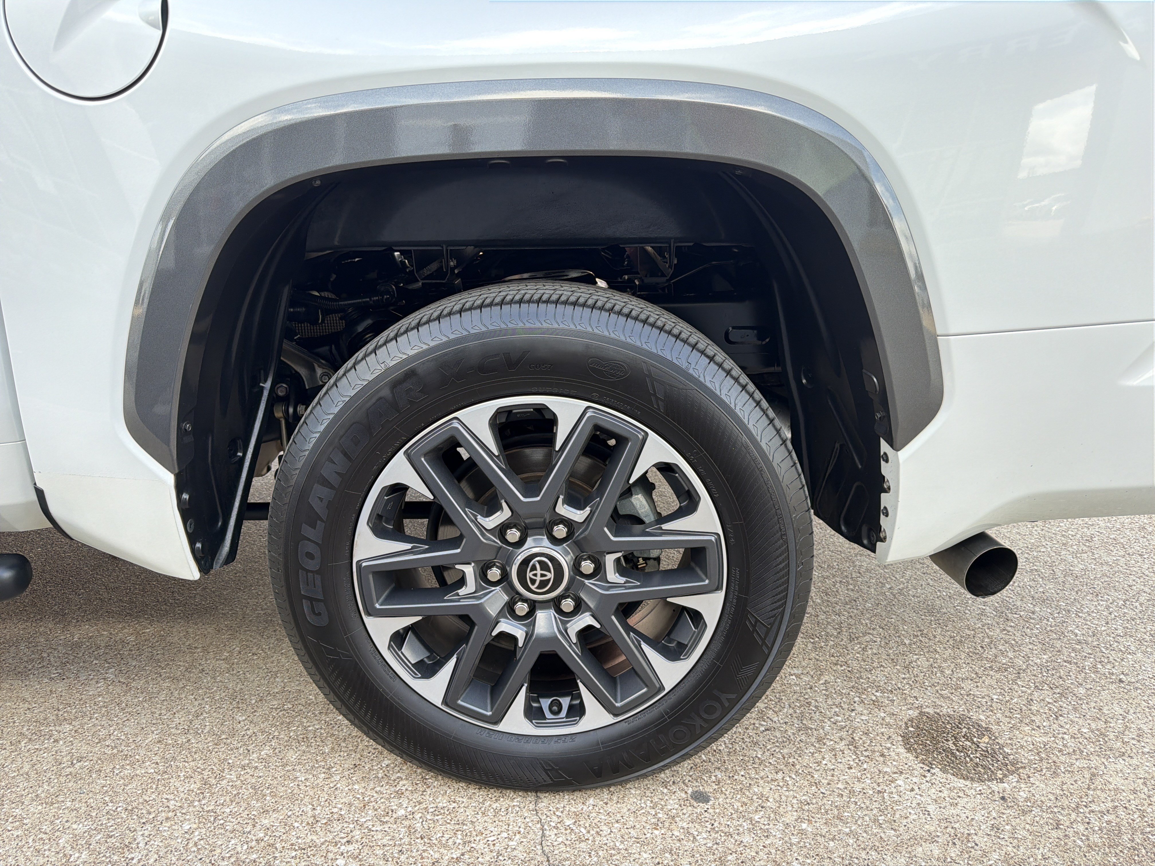 Used 2022 Toyota Tundra Limited RWD image 27