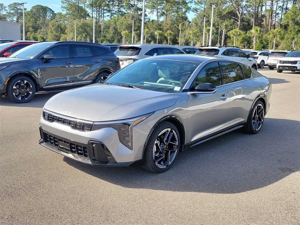 New 2026 Kia K4 GT-Line image 3