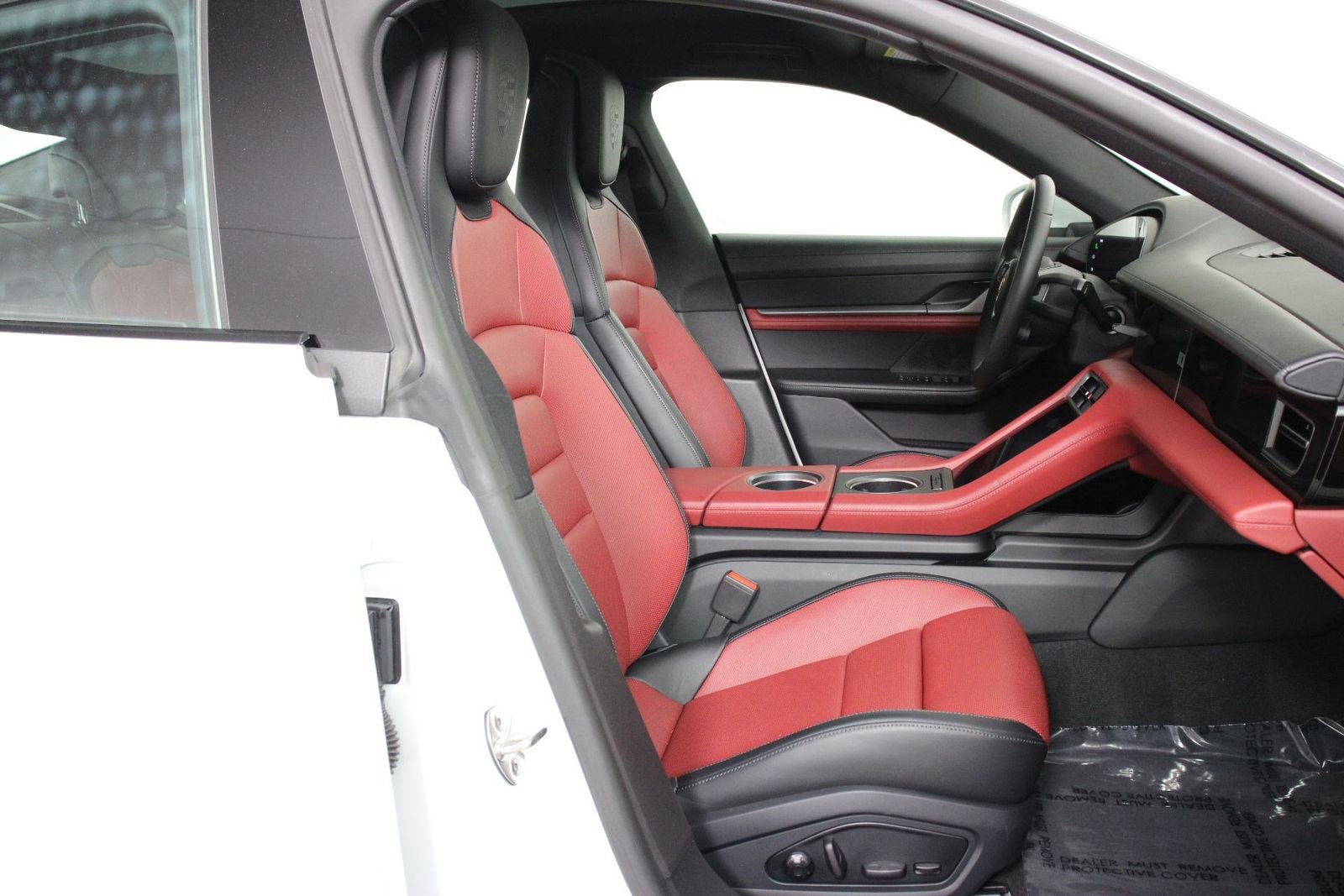 Certified 2025 Porsche Taycan 4S image 29