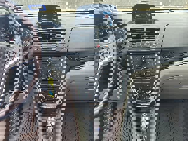 Used 2016 Buick Encore FWD image 18