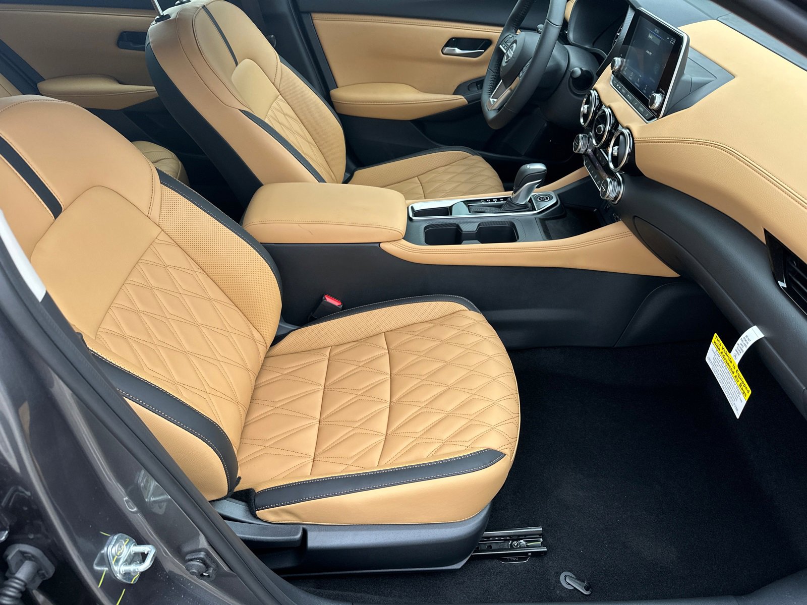 New 2025 Nissan Sentra SV w/ SV Premium Package image 13