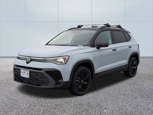 New 2025 Volkswagen Taos SE image 1