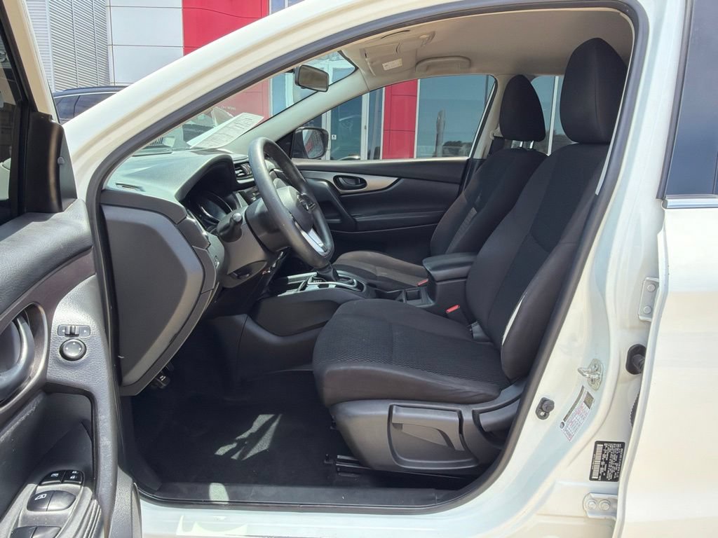 Used 2019 Nissan Rogue Sport S FWD image 13