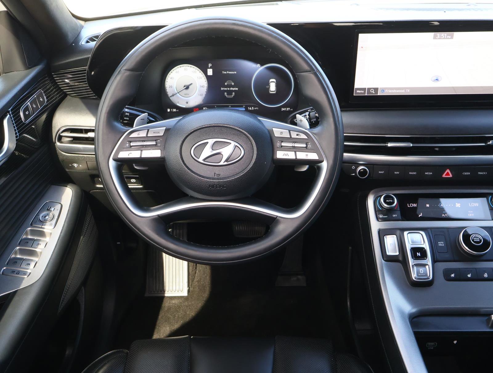 Used 2023 Hyundai Palisade Calligraphy image 8