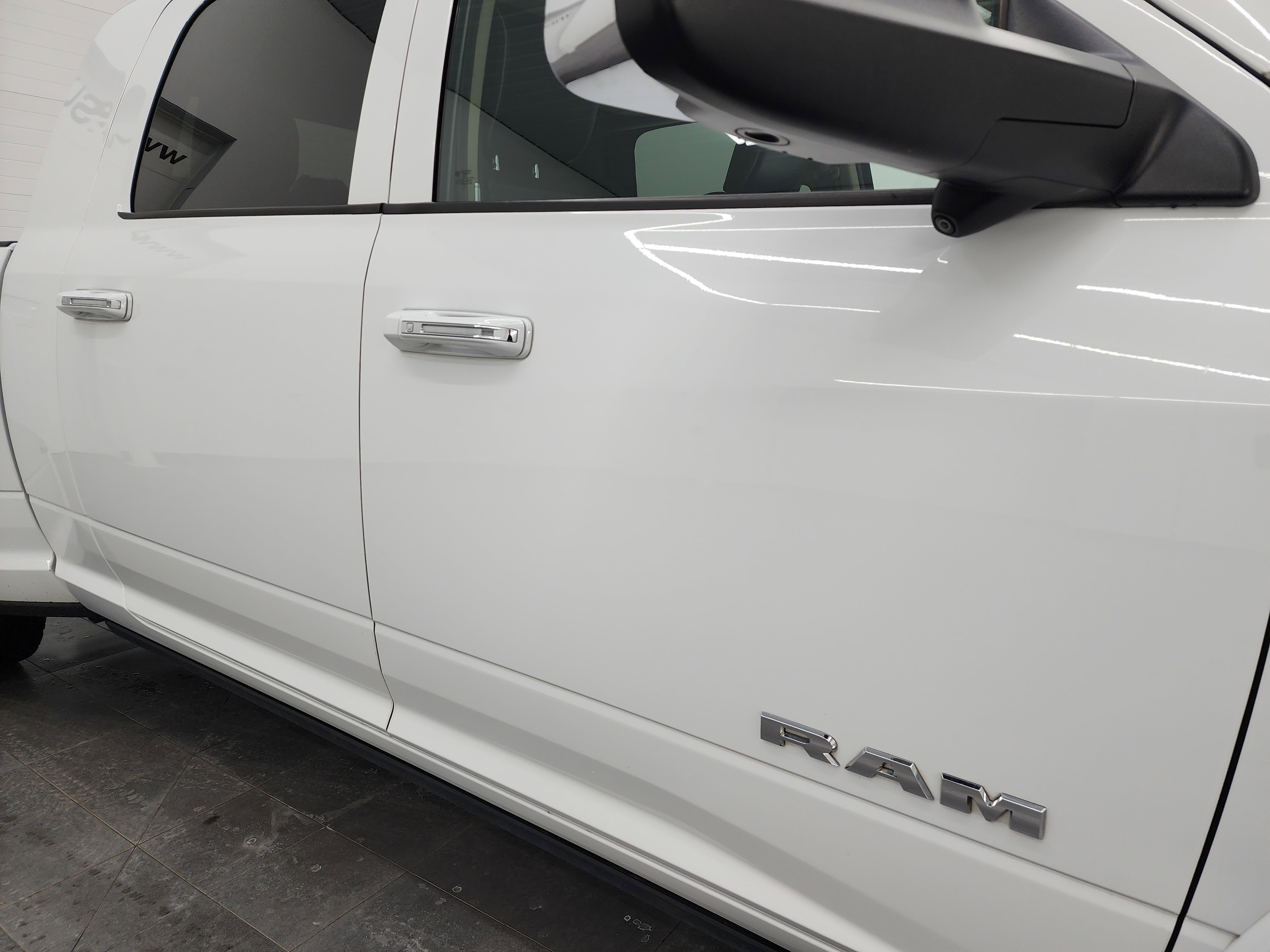Used 2021 RAM 3500 Laramie image 28