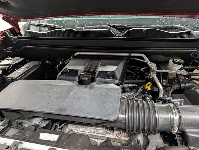 Certified 2024 GMC Canyon AT4 w/ AT4 Premium Package AWD/4WD image 28