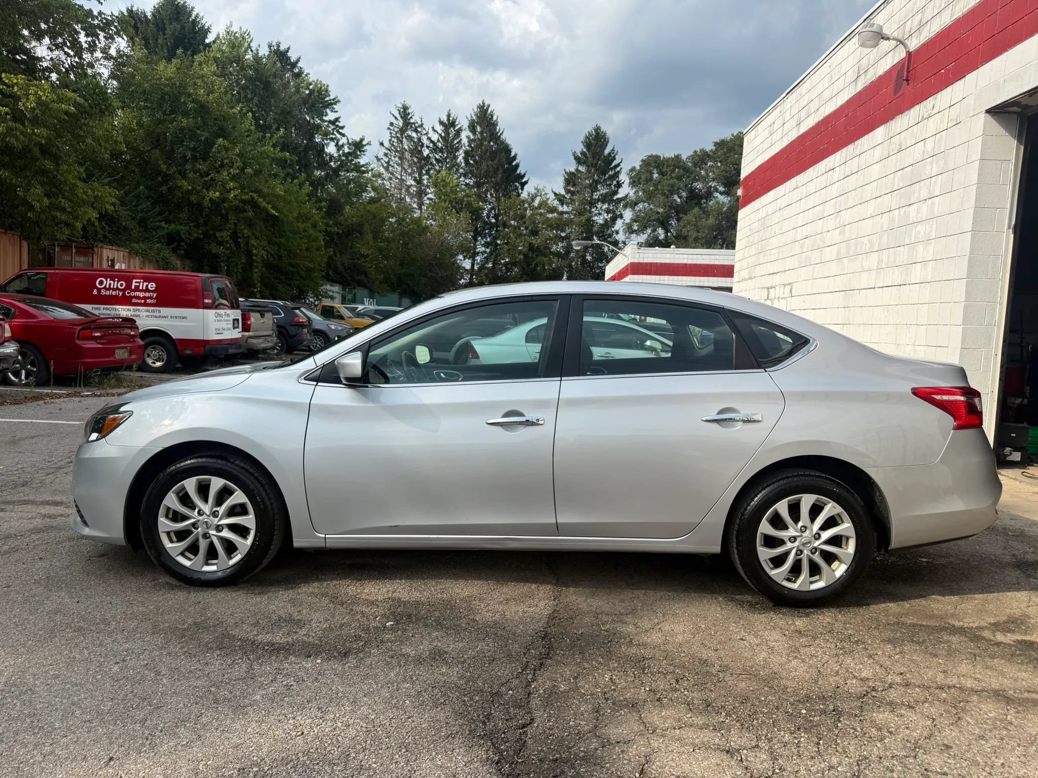 Used 2019 Nissan Sentra SV FWD image 8