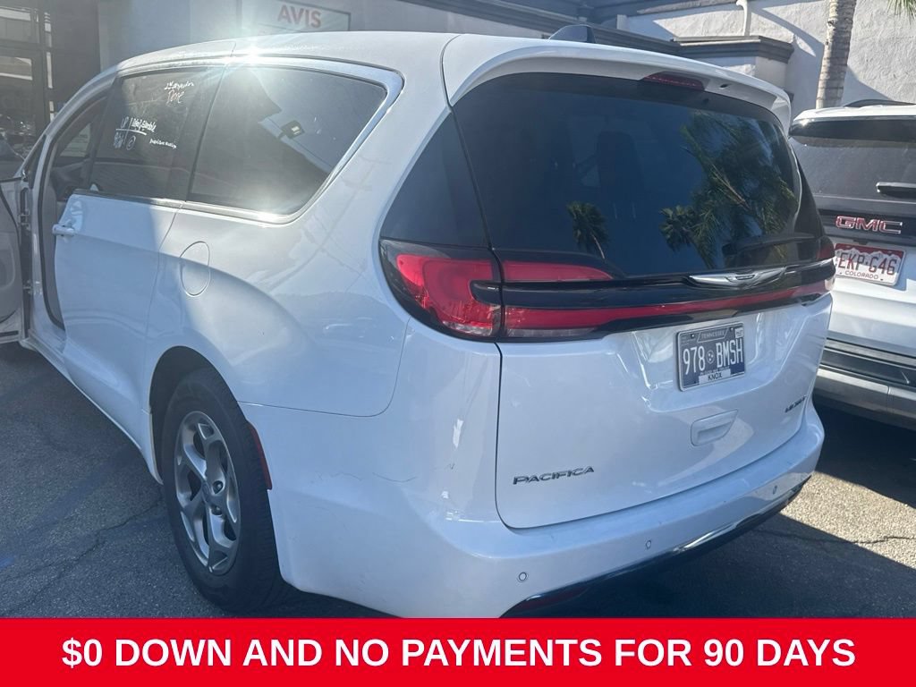 Used 2024 Chrysler Pacifica Limited FWD image 8