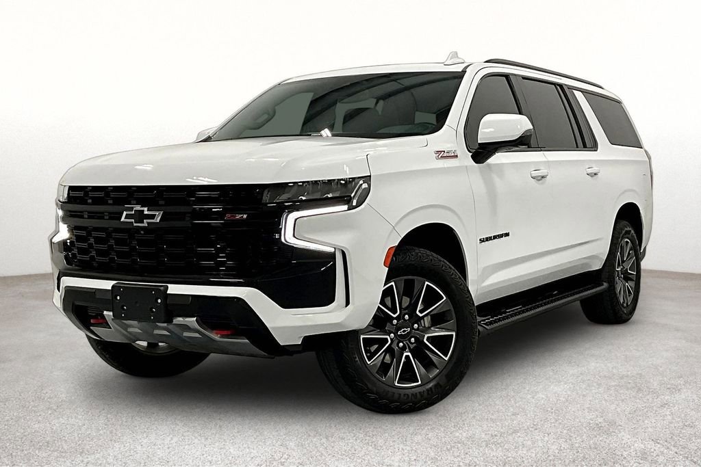 Used 2023 Chevrolet Suburban Z71 w/ Luxury Package image 14