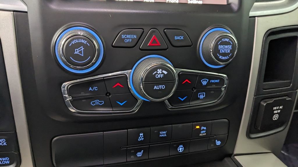 Used 2019 RAM 1500 Classic Warlock image 26