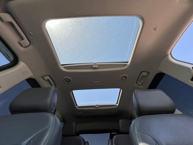 Used 2020 Chevrolet Traverse Premier w/ LPO, Floor Liner Package AWD/4WD image 36