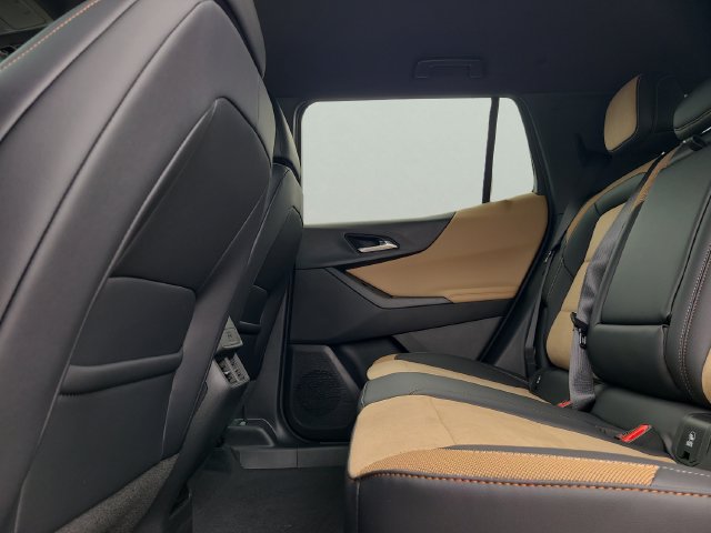 New 2027 Chevrolet Equinox ACTIV FWD image 13