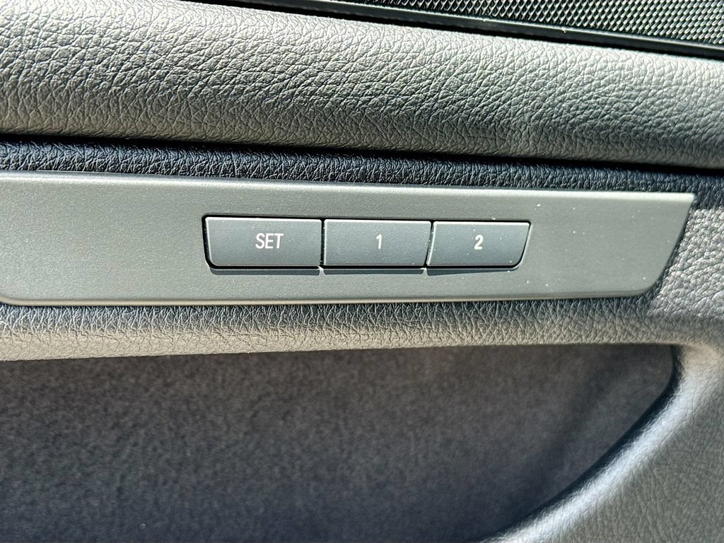 Used 2015 BMW 535i Sedan RWD image 22