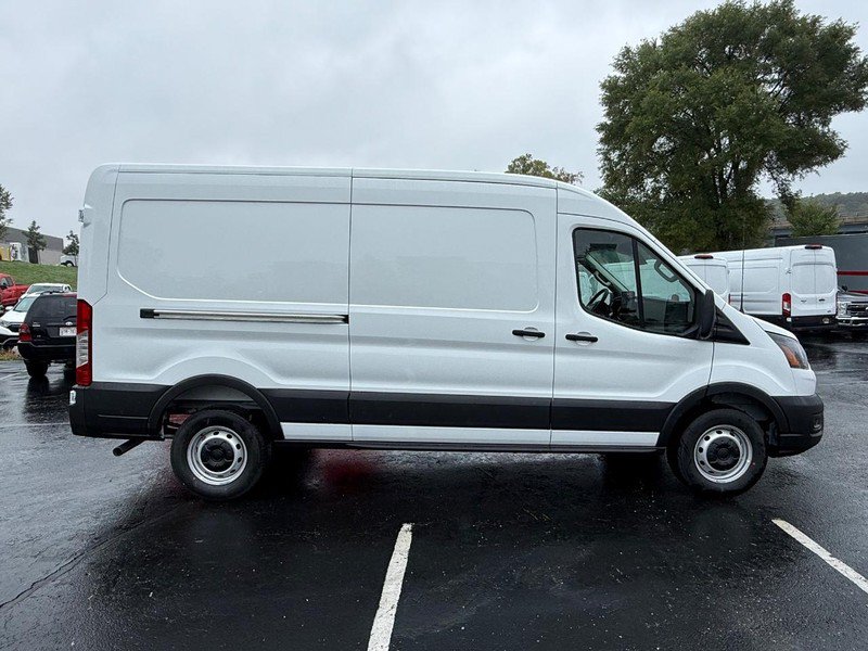 New 2027 Ford Transit 250 148 Medium Roof RWD image 2