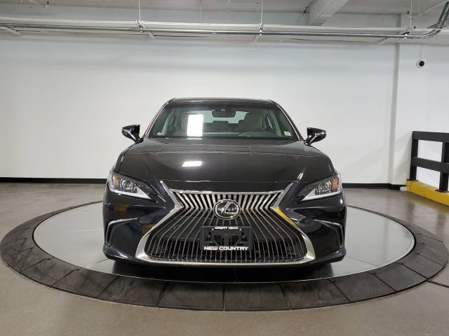 Used 2021 Lexus ES 250 w/ Premium Package AWD/4WD image 4