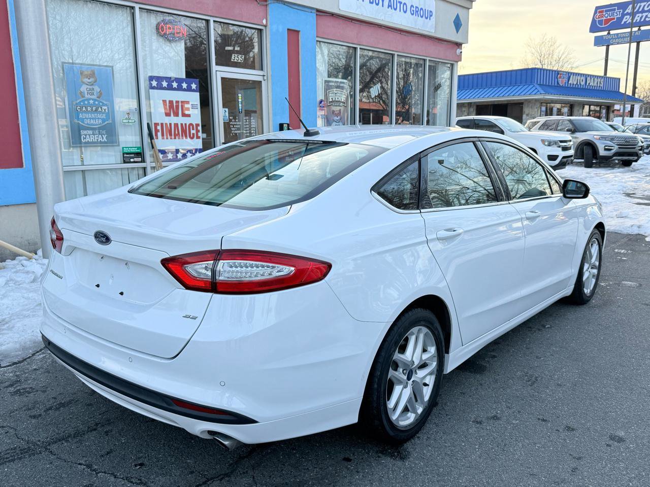 Used 2014 Ford Fusion SE image 7