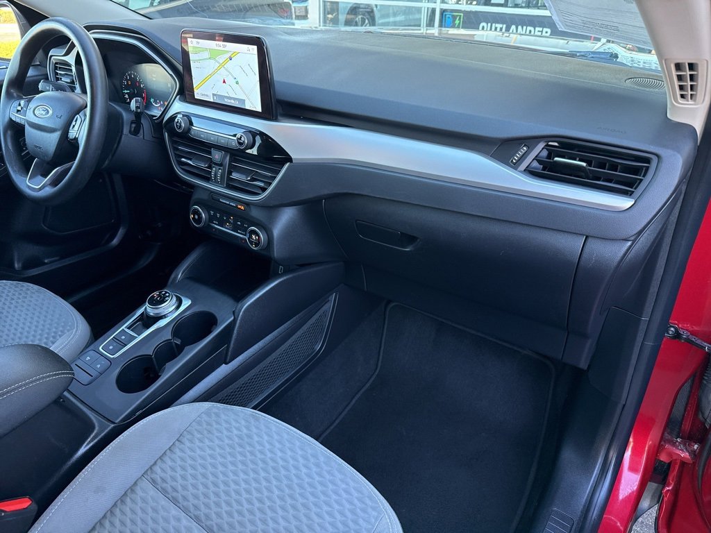 Used 2020 Ford Escape SE image 22