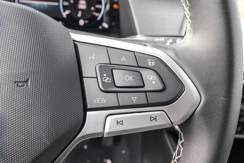 New 2026 Volkswagen Atlas Cross Sport SE image 27