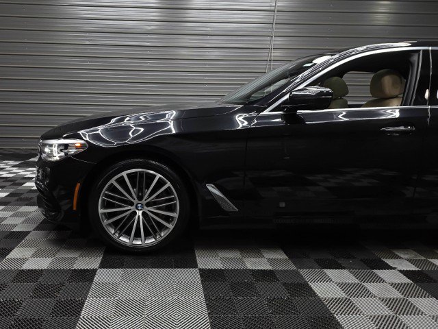 Used 2018 BMW 530i xDrive AWD/4WD image 42