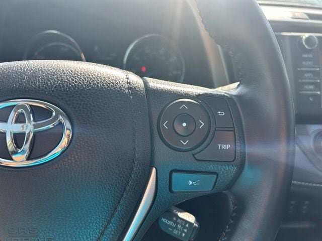 Used 2016 Toyota RAV4 Limited AWD/4WD image 24