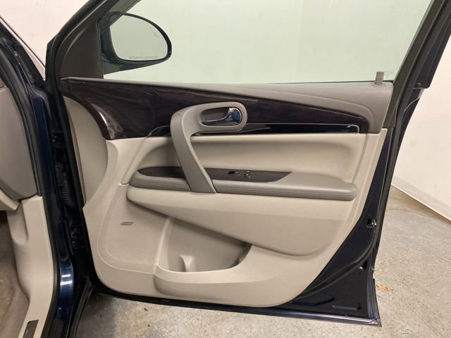 Used 2015 Buick Enclave Leather image 26