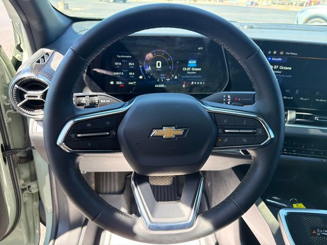 Used 2025 Chevrolet Equinox LT w/ Convenience Package II AWD/4WD image 19