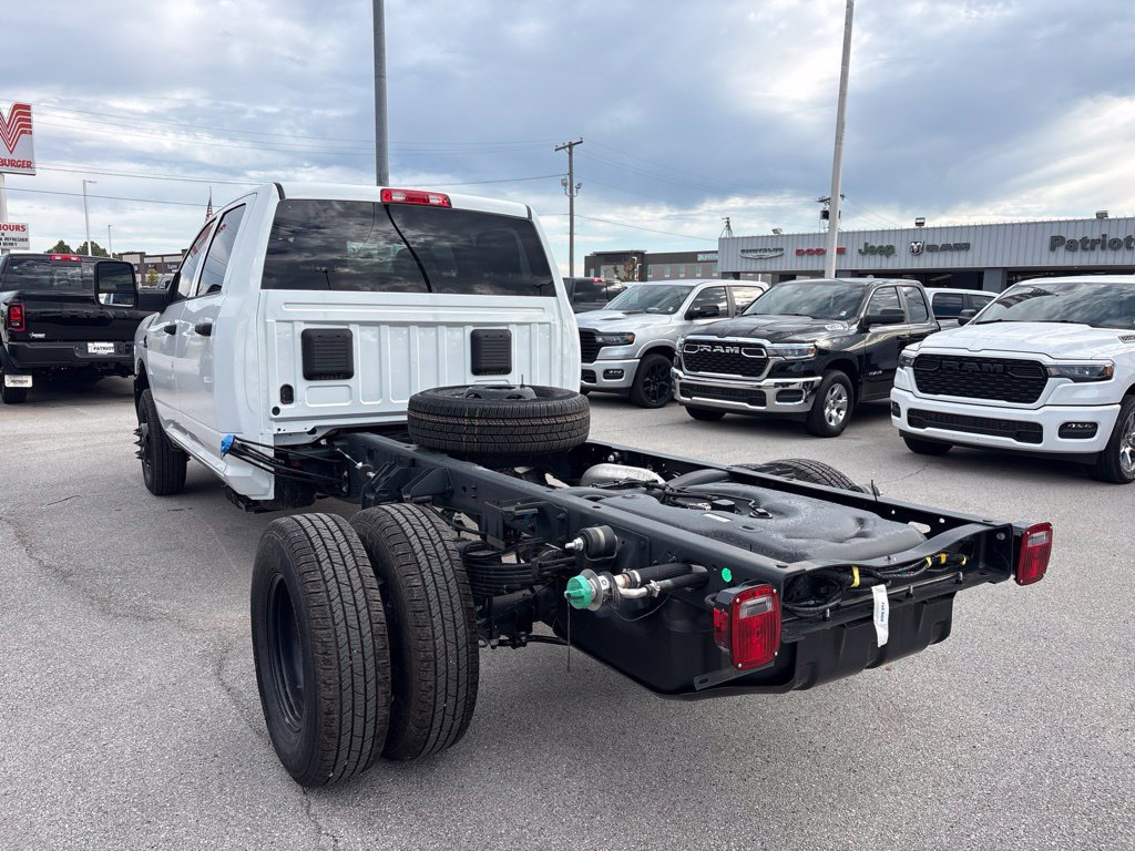 New 2027 RAM 3500 Tradesman AWD/4WD image 29