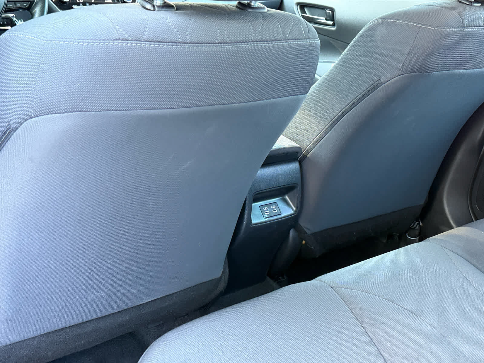 Used 2023 Toyota Corolla LE FWD image 25