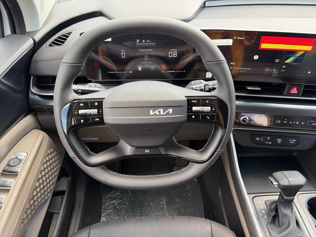 New 2027 Kia Carnival FWD image 11