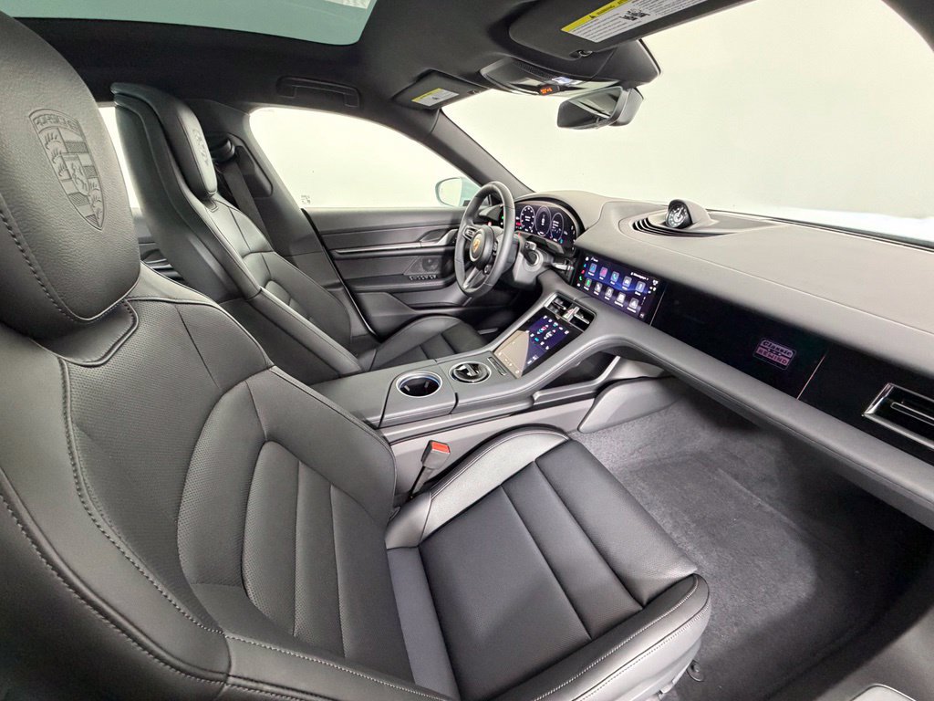 New 2026 Porsche Taycan 4S AWD/4WD image 44
