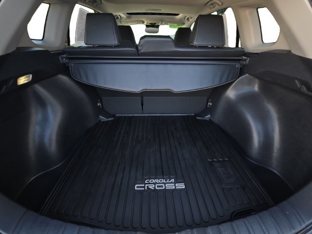 Certified 2026 Toyota Corolla Cross XLE w/ Convenience Package FWD image 13