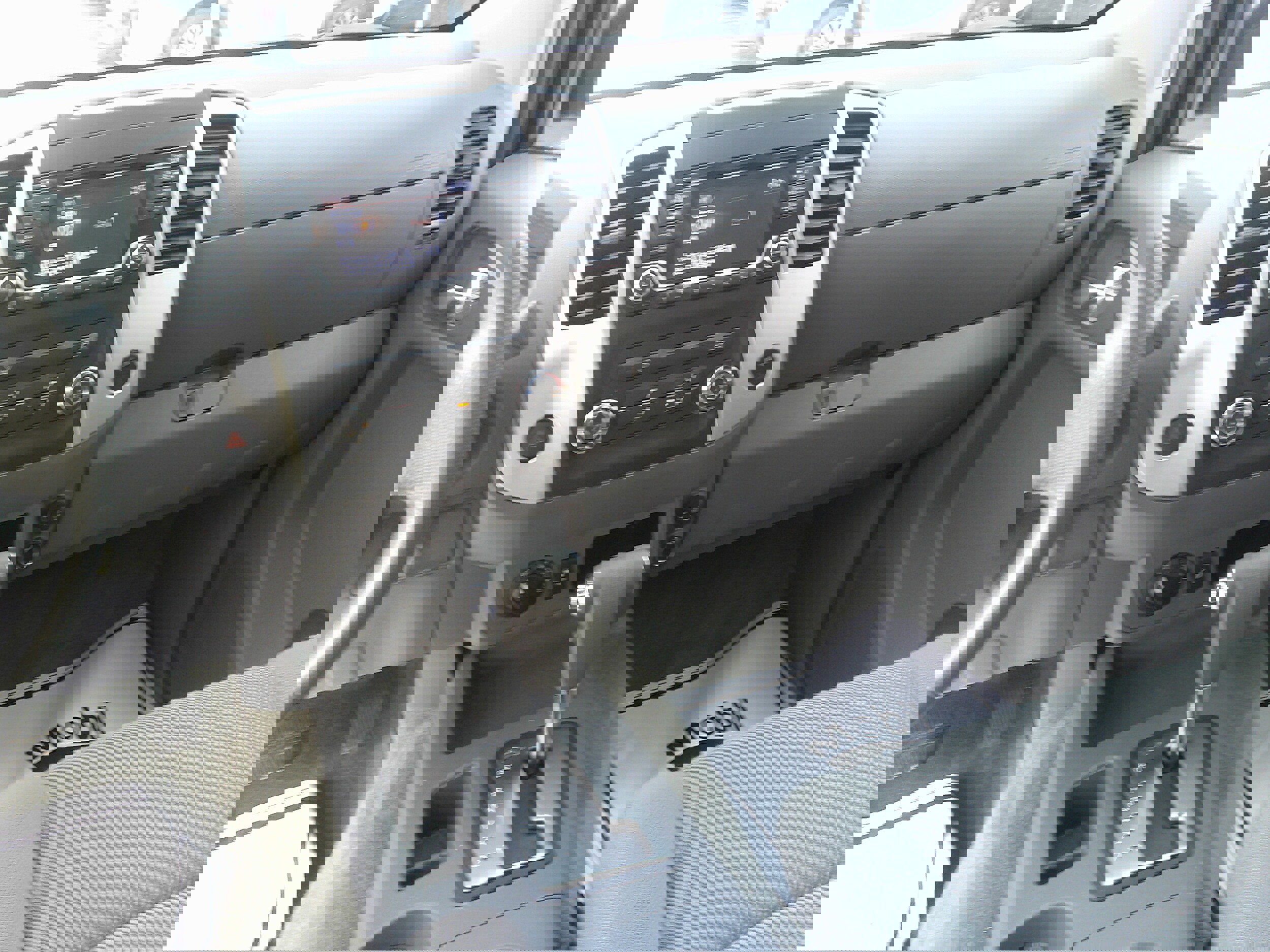 Used 2018 Nissan Frontier SV image 31