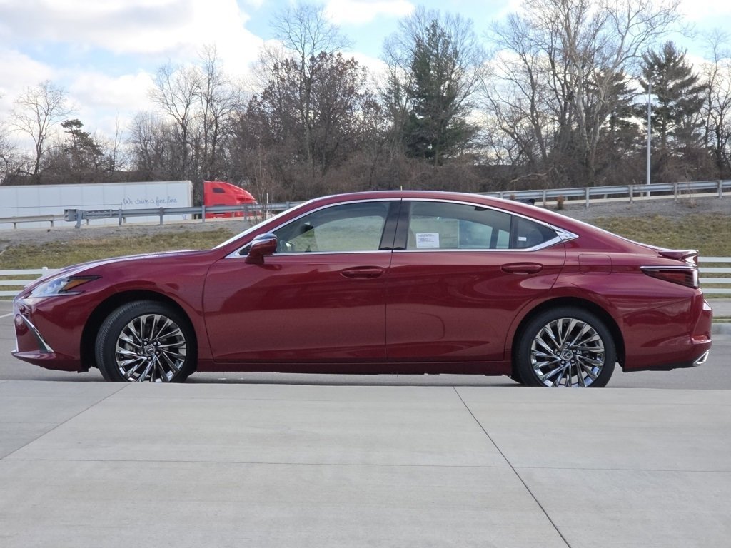 New 2025 Lexus ES 350 Ultra Luxury image 26