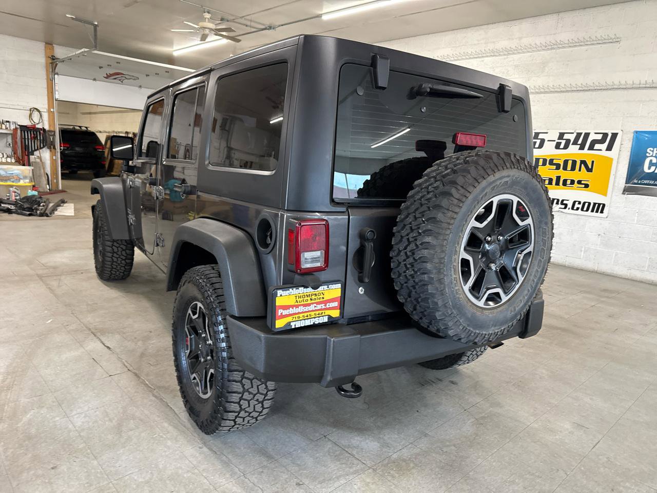 Used 2018 Jeep Wrangler Unlimited Sport w/ Connectivity Group image 94