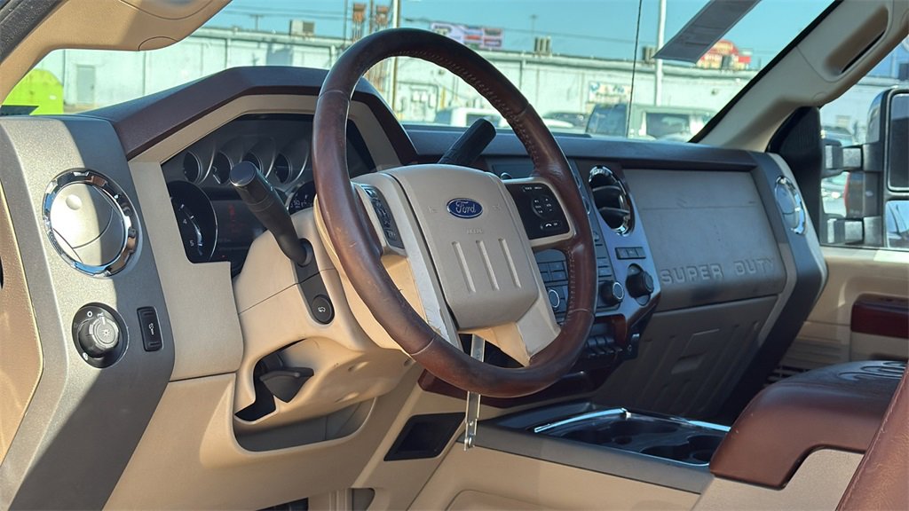 Used 2012 Ford F350 King Ranch w/ King Ranch w/Chrome Pkg image 11
