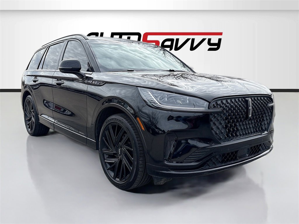 Used 2025 Lincoln Aviator Black Label w/ Jet Appearance Package image 1