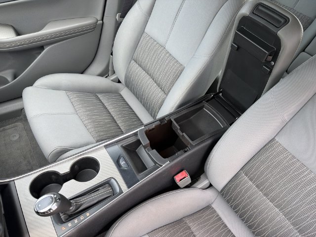 Used 2017 Chevrolet Impala LS FWD image 21