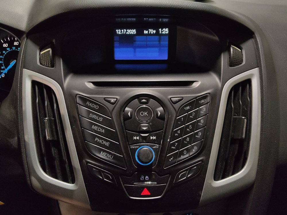 Used 2014 Ford Focus SE image 25