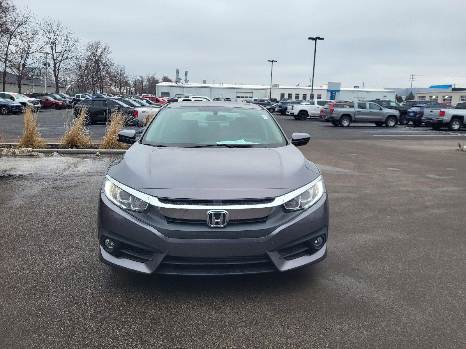 Used 2017 Honda Civic EX-T image 8