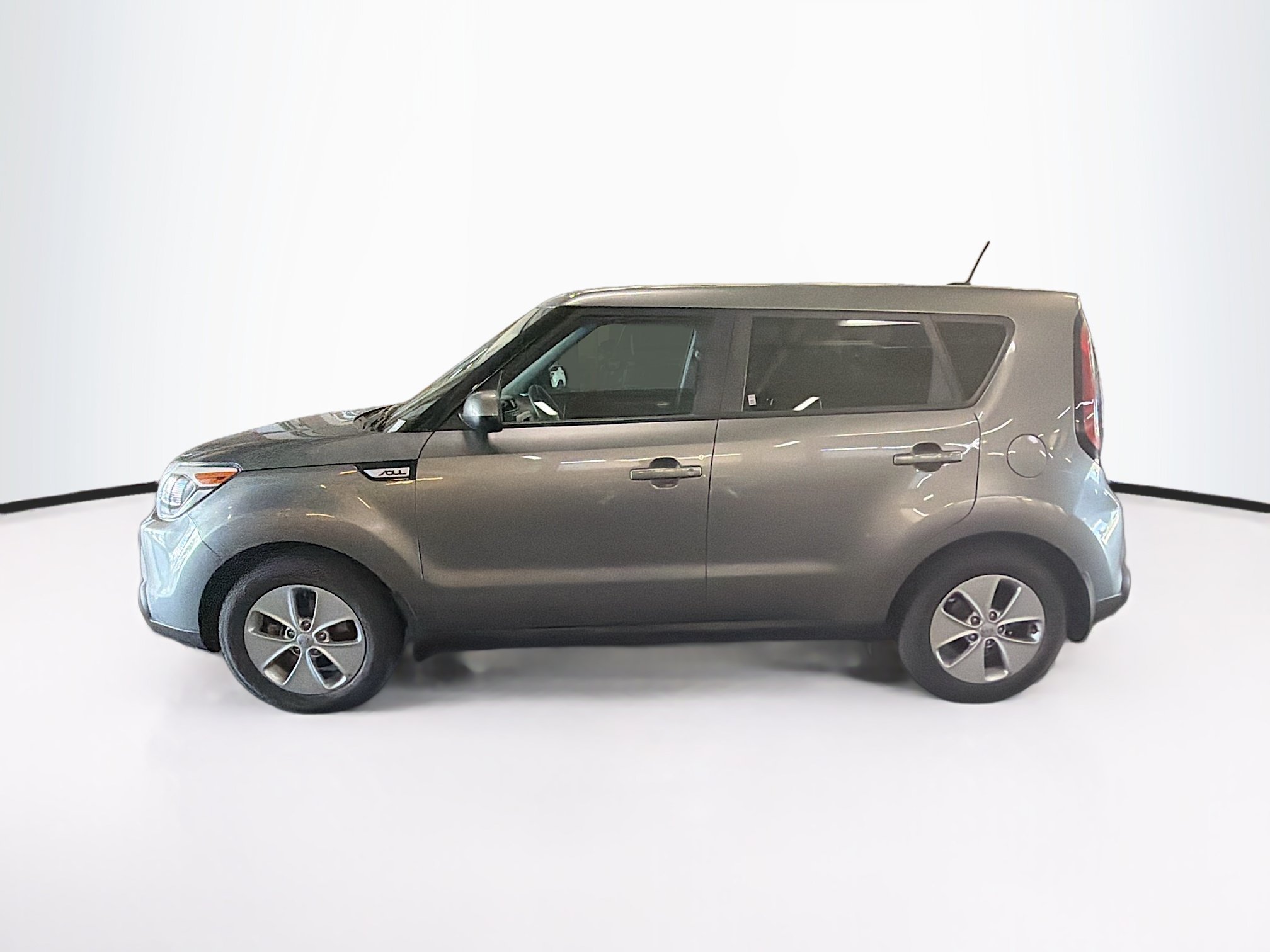 Used 2016 Kia Soul FWD image 4