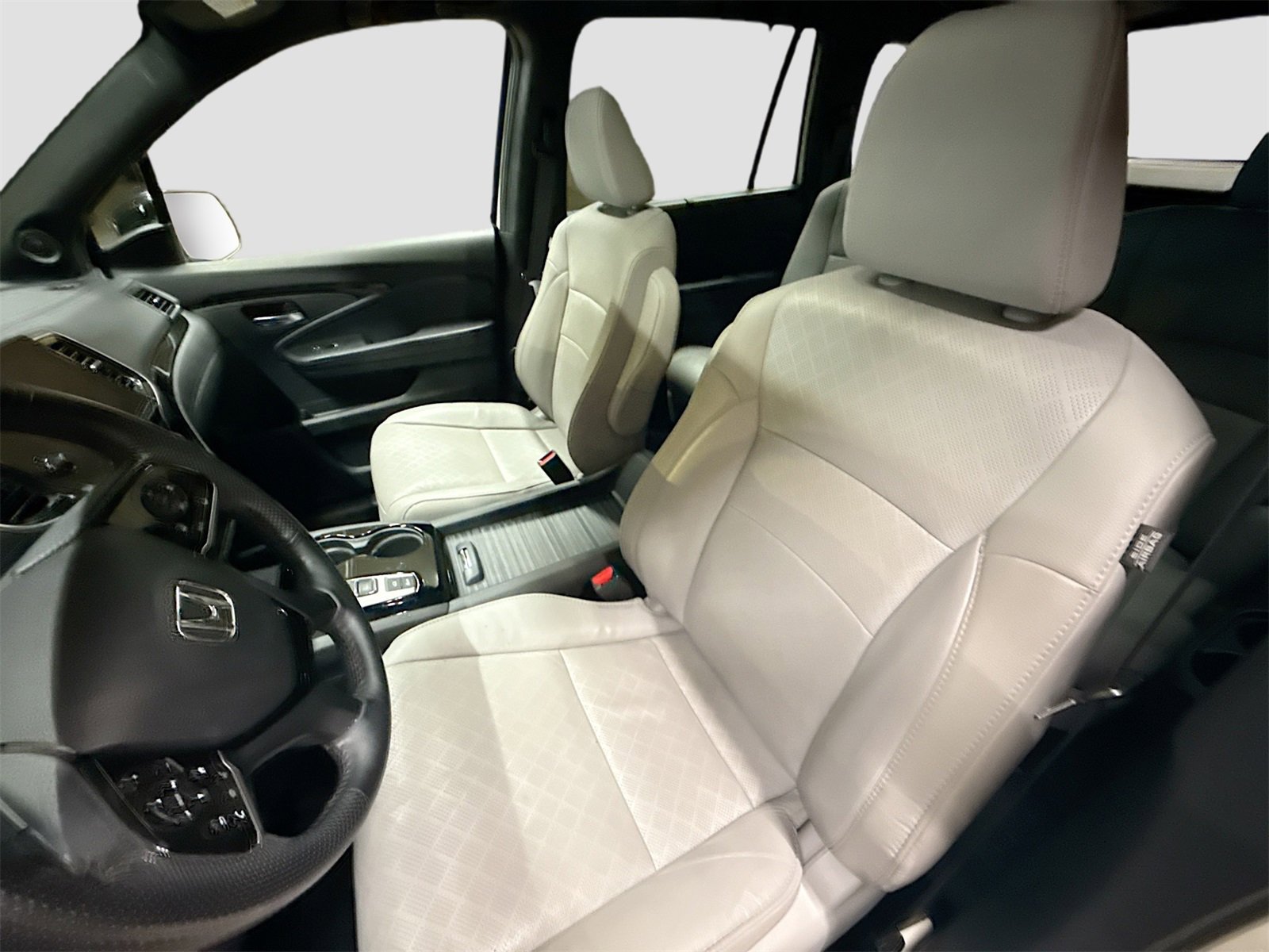 Used 2019 Honda Passport Elite image 20