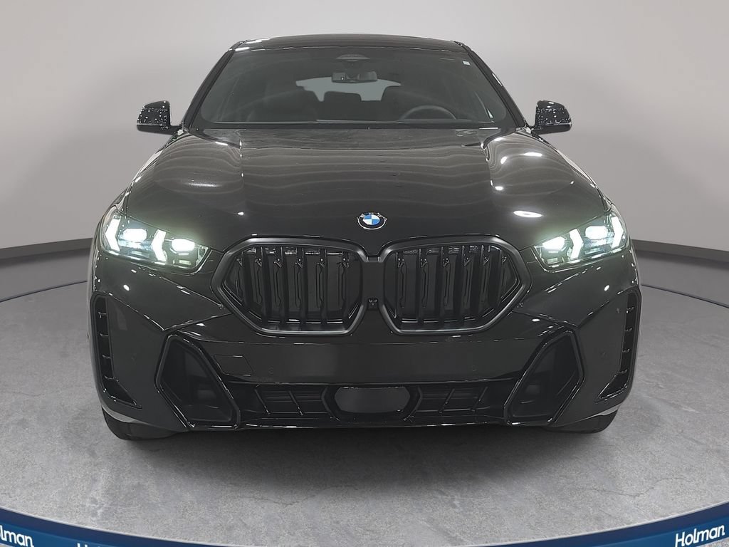 Certified 2025 BMW X6 xDrive40i w/ Premium Package AWD/4WD image 2